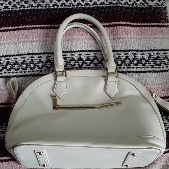 White purse - Picture 3 of 5